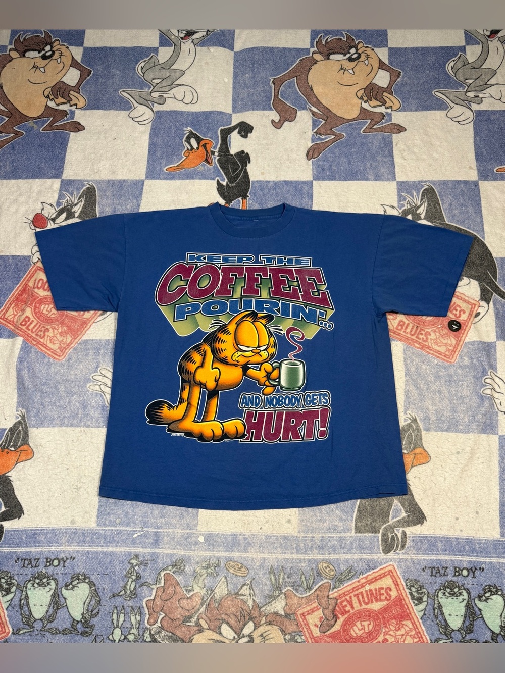 Vintage Garfield coffee tee